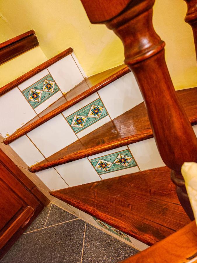 Nari Bed&Breakfast ガエータ エクステリア 写真